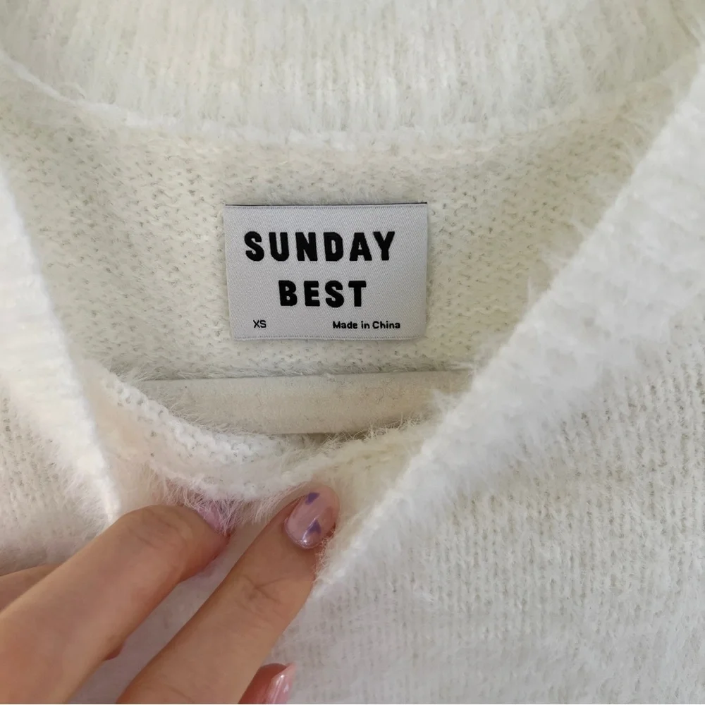 NWT Aritzia Sunday Best New Kitten Sweater Espace - Picture 4 of 9